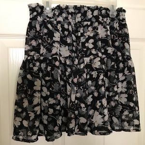 B Jewel Skirts - Flower print skirt B Jewel Skirts - Flower print skirt
